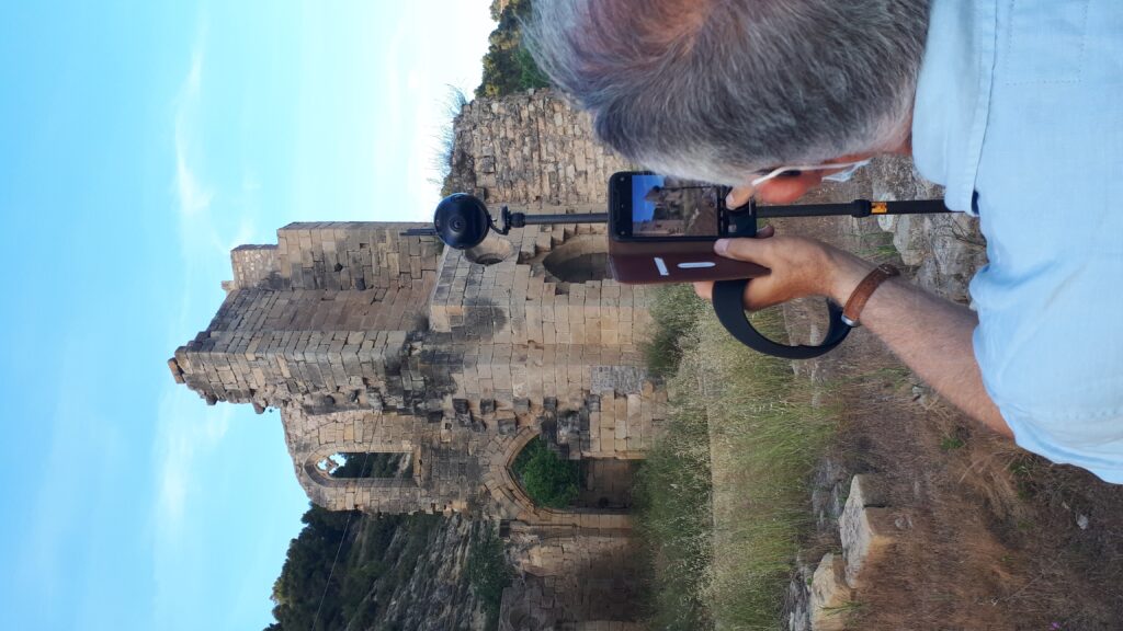 Monestir de Santa Maria de Vallsanta - Guimerà. Gravant per Google Street View